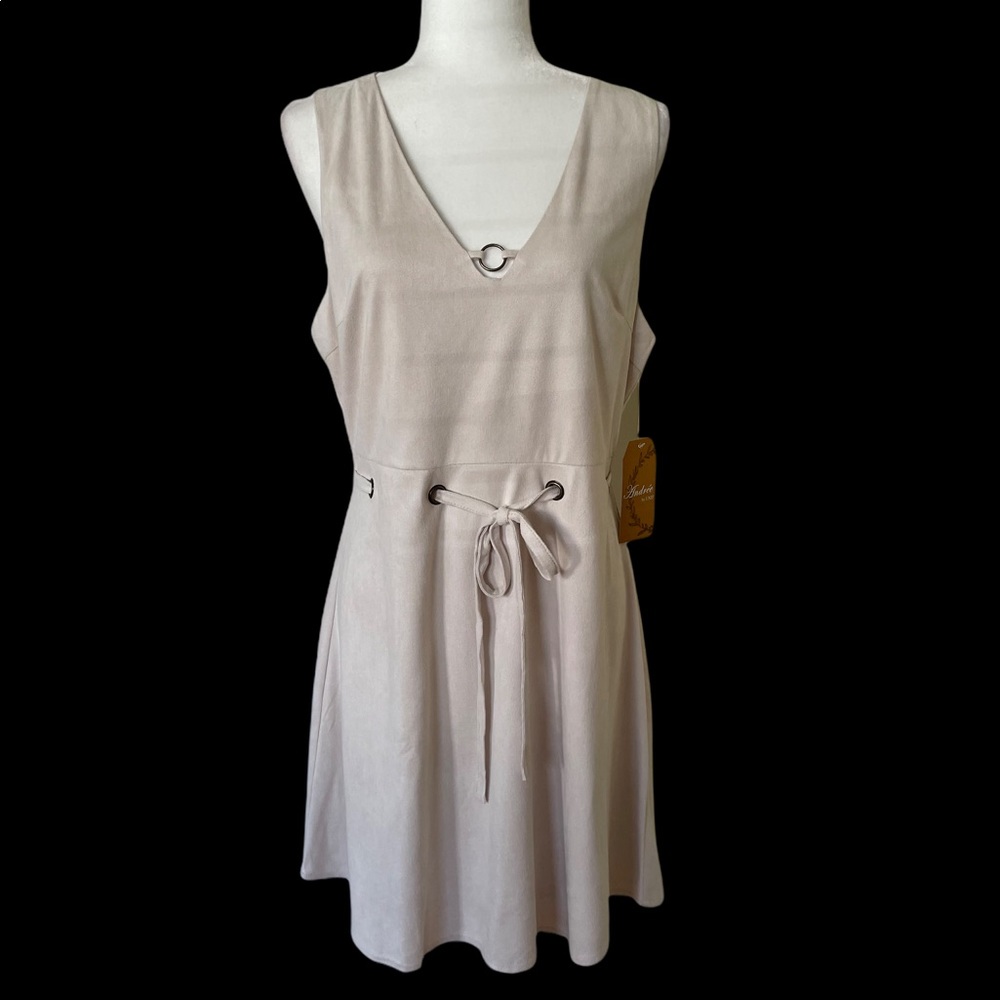 ANDREE by UNIT DRESS, Size L, Off White, NEW WITH TAGS Bow Detail - Picture 2 of 15